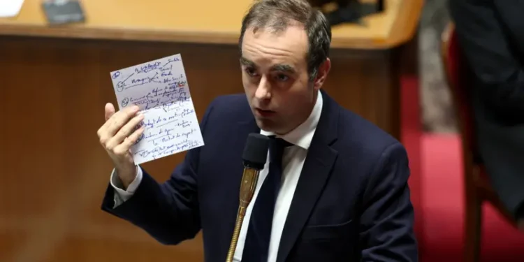 Fransa’da Lecornu hükümeti güvenoyu aldı