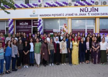 Kayyımın kapattığı Nûjin Kadın Yaşam Merkezi yeniden açıldı