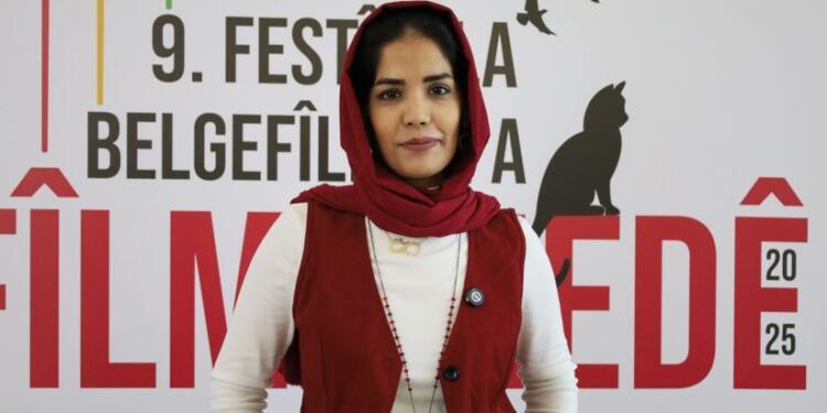 Yönetmen Zainab Entezar: Birleşelim, inanalım ve sessizliği bozalım