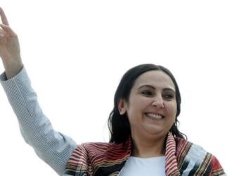 Figen Yüksekdağ’dan yürüyüşe mesaj: Kadınların öncülüğü geleceğe ilham veriyor