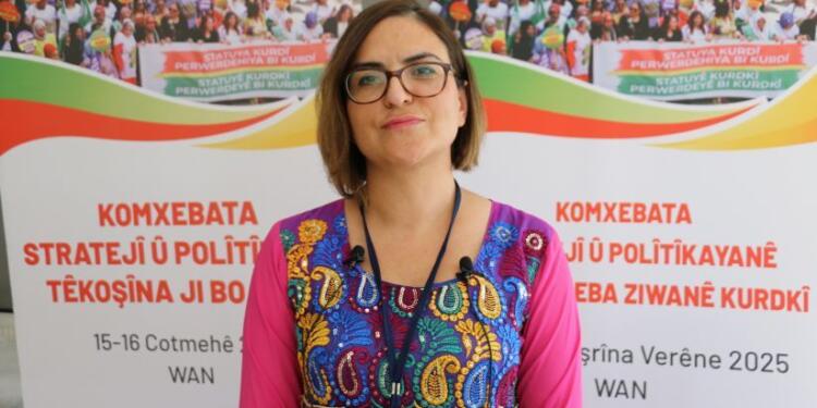 Cemile Turhallı: Kürtçenin statüsü tanınmalı