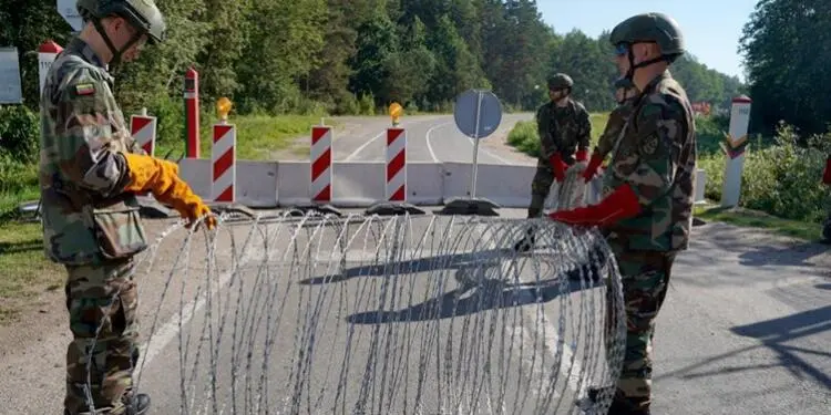 Litvanya, Belarus sınırındaki son iki kapıyı da kapattı