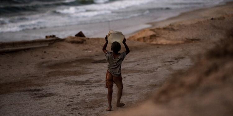 İsrail’in Gazze saldırılarında iki yılda 20 binden fazla çocuk öldü