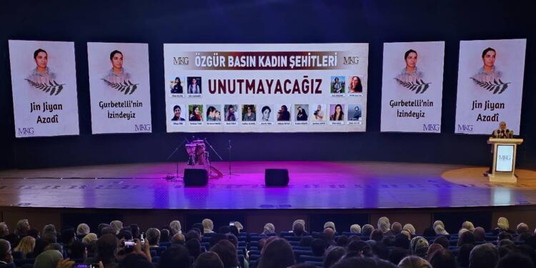 Gurbetelli Ersöz Kadın Gazetecilik Ödülleri sahiplerini buldu