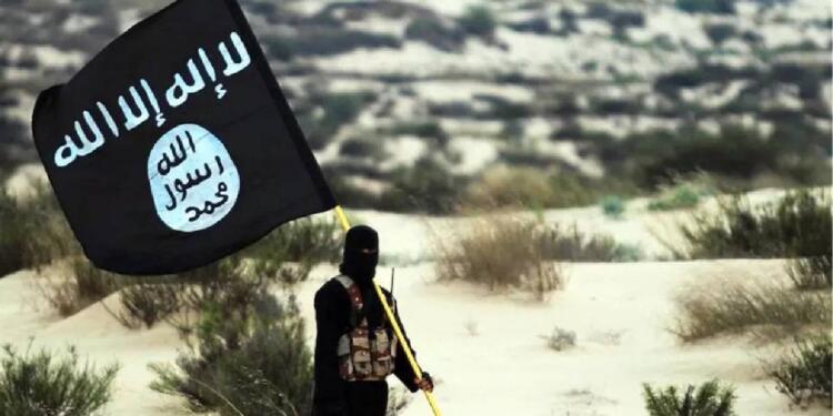 Tebqa’da bir DAİŞ lideri yakalandı