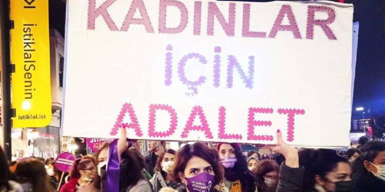 Wan’da şüpheli kadın ölümü