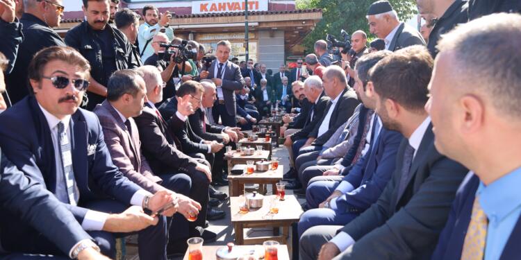 Amed’de yurttaşlardan Kurtulmuş’a: Somut adım atın