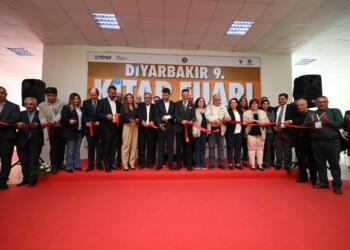 Amed’de 9’uncu kitap fuarı başladı: 200 yayınevi okurları bekliyor