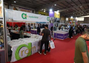 Amed 9. Kitap Fuarı sona erdi