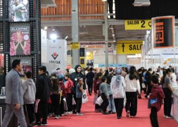 Amed kitap fuarı 5’inci gününde: Kürtçe yayınlara yoğun ilgi