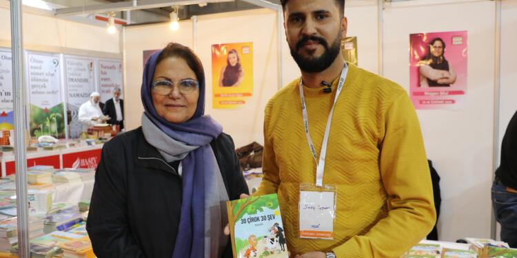 İranlı yazar Şêxî: Kürt çocukların kitaplarımı okuması büyük gurur