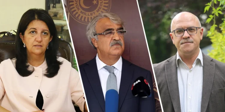 DEM Parti İmralı Heyeti adaya doğru yola çıktı