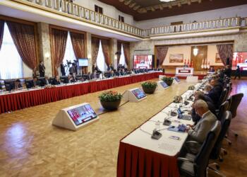 Komisyon, İRA deneyimini incelemek üzere İrlanda’ya gidecek