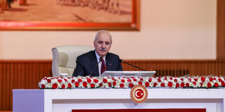 Numan Kurtulmuş: Bölgesel ve küresel şartlar barışı zorunlu kılıyor