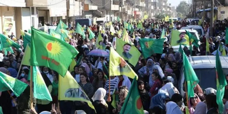 Cizîrê’de binlerce kişi Abdullah Öcalan’ın özgürlüğü için yürüdü