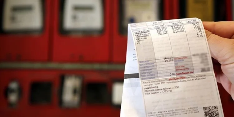 EPDK, elektrik tüketim sınırını düşürüyor: Milyonlarca hane sübvansiyon dışı kalabilir