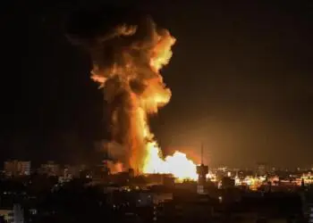 Gazze’ye şiddetli saldırılar: 63 kişi yaşamını yitirdi