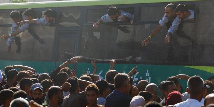 İsrail 2 bine yakın Filistinliyi serbest bıraktı