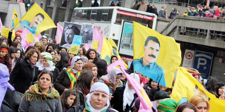 Süreç tartışmaları ve büyüyen özgürlük mücadelesi