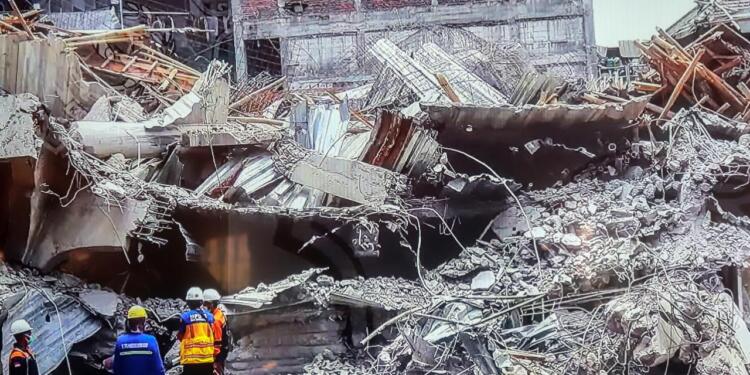 Endonezya’da yatılı okul faciası: Ölü sayısı 63’e yükseldi