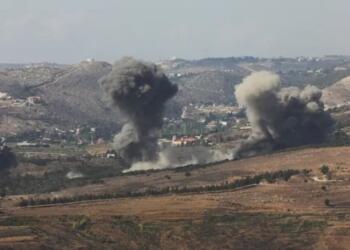 İsrail ordusu Lübnan’da 2 beldeyi bombaladı