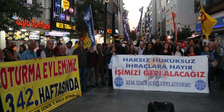 KHK’li kamu emekçileri görevlerine iade talebiyle eylemlerini sürdürdü