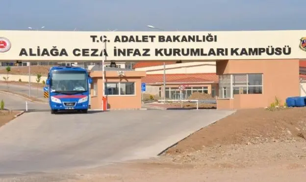 İzmir’de 15 tutsak keyfi gerekçelerle tahliye edilmiyor