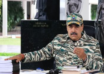 Venezuela’da 4 eyalette daha güvenlik seviyesi en üst düzeye çıkartılacak