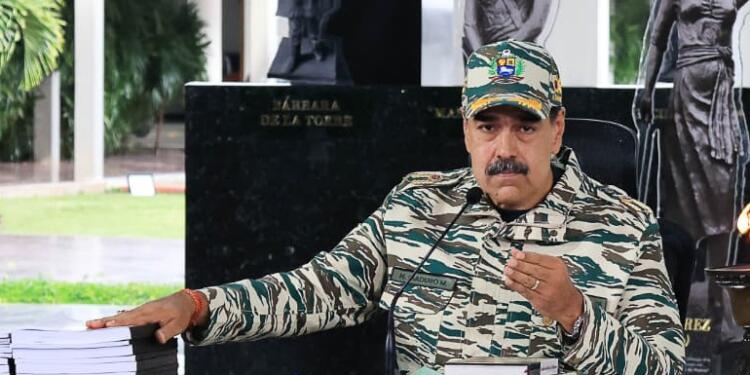 Venezuela’da 4 eyalette daha güvenlik seviyesi en üst düzeye çıkartılacak