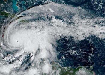 ‘Yüzyılın kasırgası’ Jamaika’ya yaklaştı