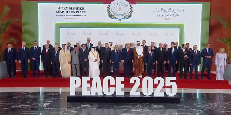 Mısır’da barış zirvesi: İmzalar atıldı