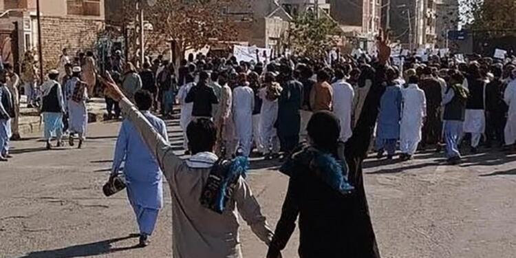 Beluclar ‘Kanlı Cuma’da yitirilenleri andı: Direnmeye devam edeceğiz