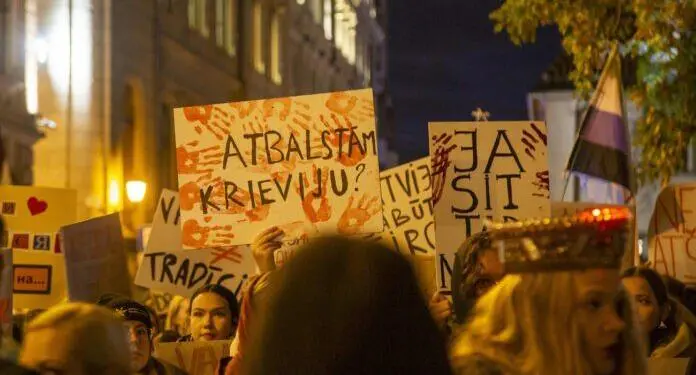 Letonya İstanbul Sözleşmesi’nden çekilen ilk AB ülkesi oldu