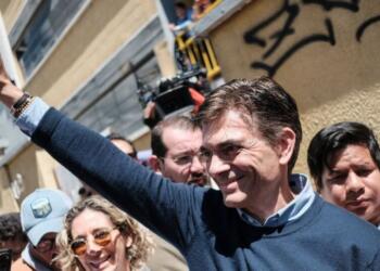 Bolivya’da devlet başkanlığı seçimini merkez sağın adayı Rodrigo Paz kazandı