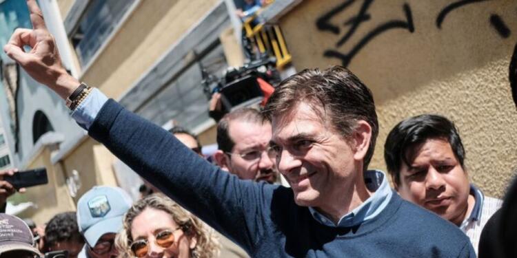 Bolivya’da devlet başkanlığı seçimini merkez sağın adayı Rodrigo Paz kazandı