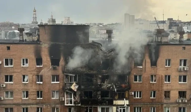 Rusya’dan Ukrayna’ya hava saldırıları: 6 ölü, 17 yaralı