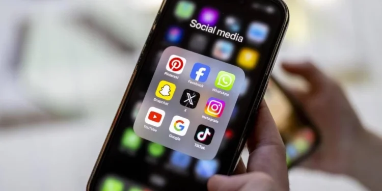 Taliban Facebook, Instagram ve X’e filtre getirdi