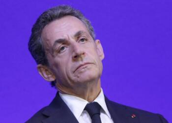 Sarkozy’ye cezaevinde tehdit: Kaddafi’nin intikamını alacağız