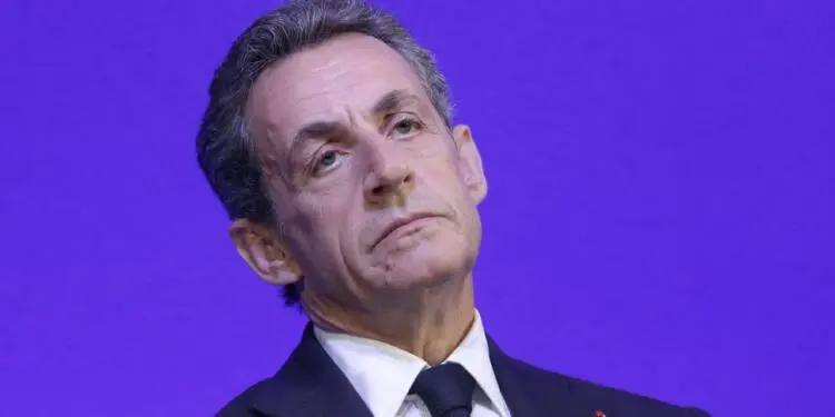 Sarkozy’ye cezaevinde tehdit: Kaddafi’nin intikamını alacağız