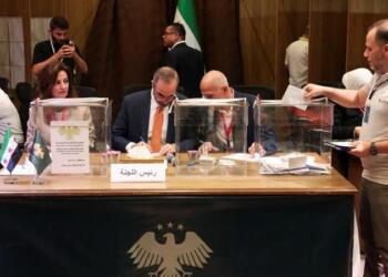 Seçmenleri de atamışlar: Suriye’de HTŞ tipi seçim