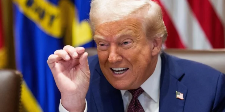 Trump’tan Hamas’a tehdit: Ateşkesi bozarlarsa yok edilecekler