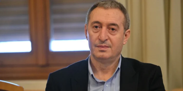 Bakırhan: Komisyonun Öcalan ile görüşmesi çözümü kolaylaştırır