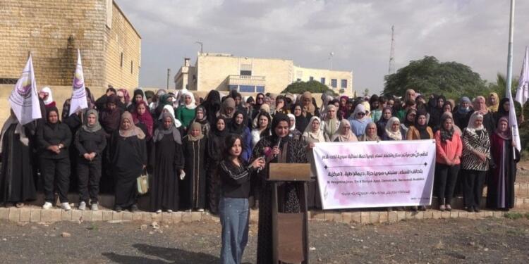 Kadınlar ‘Özgür ve Demokratik Bir Suriye Kampanyası’ başlattı