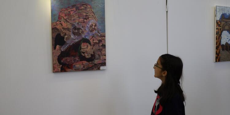 ‘Zamanın izi’ sergisi açıldı