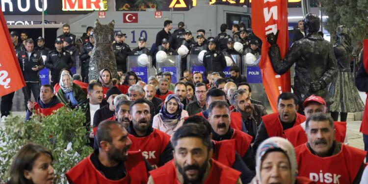 Wan’da 223 işçinin direnişi 82’nci gününde