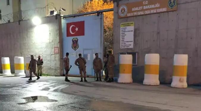 Van M Tipi Cezaevi’nde intihar iddiası