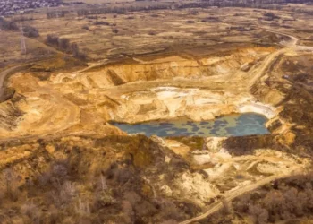 Altın madeninde göçük: 14 işçi hayatını kaybetti