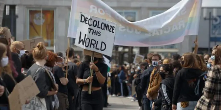 AB’de dijital sansür ve takip yasası tartışma yarattı