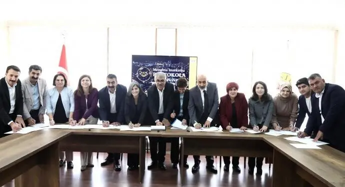 Amed’in 5 ilçesinde mandıra tesisi kurulacak