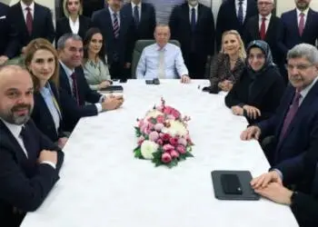 Erdoğan: Komisyonun aldığı karar sürece katkı sunacak